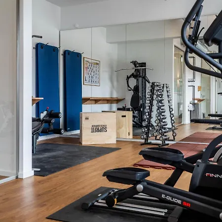 Villa Reetland Am - Luxusplus Reetdachvilla Mit 4 Schlafzimmern, Aussensauna, Loungebereich Und Kamin H06 Dranske