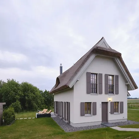 Reetland Am - Luxusplus Reetdachvilla Mit 4 Schlafzimmern, Aussensauna, Loungebereich Und Kamin H06 Villa *